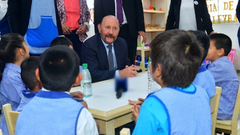 Insfrán: “Este Gobierno piensa en el desarrollo con equidad territorial y social”