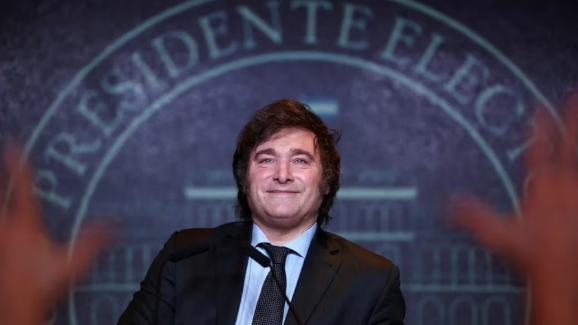 El equipo económico de Javier Milei espera una unificación cambiaria a $650