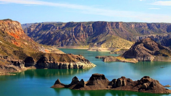 Cañón del Atuel en San Rafael: embalses, senderos y paisajes únicos de montaña
