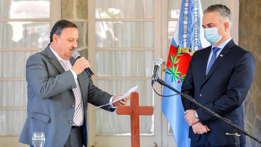 El Gobernador tomó juramento a Fabián Blanco como secretario de Hacienda