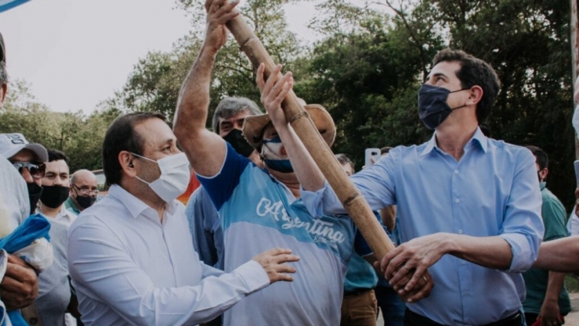 Abrieron corredor turístico en Puente Internacional Tancredo Neves
