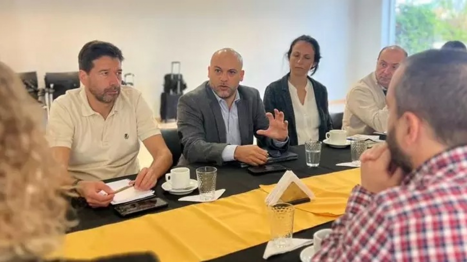 Chubut y Banco Mundial articulan acciones para potenciar gestión ambiental y desarrollo portuario en Camarones