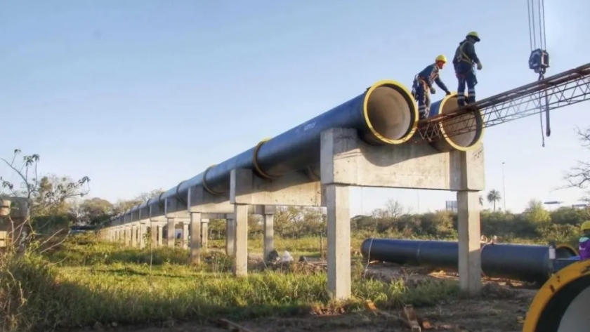 El gobierno del chaco gestionó la finalización de obras del segundo acueducto