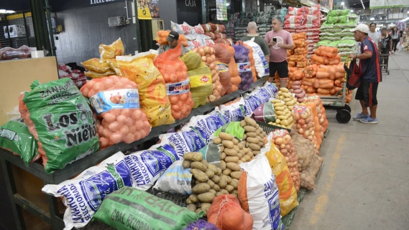 Mercados Bonaerenses llega a la UNNOBA con productos frescos, locales y a precios accesibles