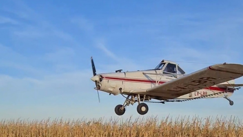 Siembra Aérea y calibración de equipos en el Congreso de Aviación Agrícola