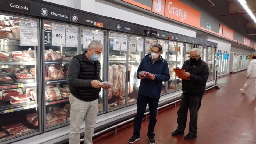 Capital: controlan la disponibilidad de los cortes de carne a precios bonificados