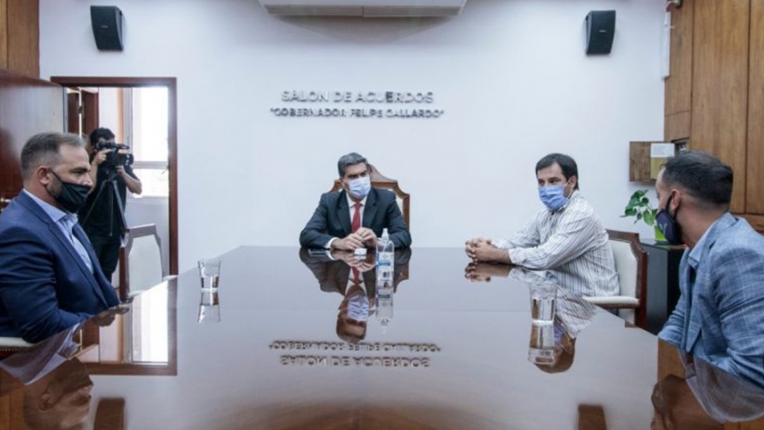El gobierno trabaja con empresas en el impulso a la actividad agroindustrial