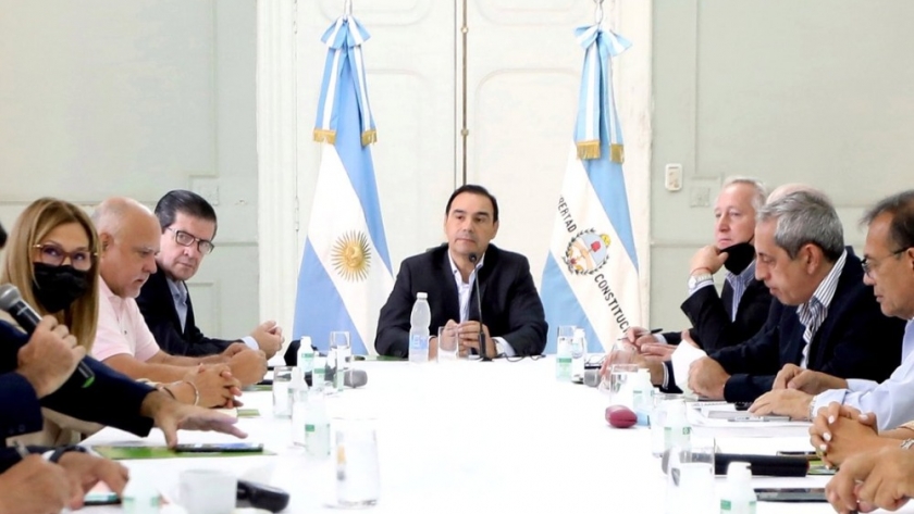 Delinearon estrategias para continuar las acciones ante la emergencia ígnea