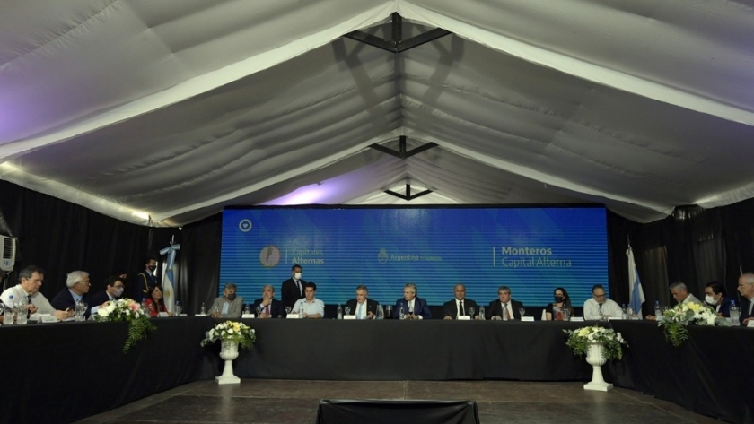 El Ministerio de Ciencia destinará más de $ 375 millones de pesos en la creación del primer Parque de Producción Social y la edificación del INSIBIO en la provincia de Tucumán