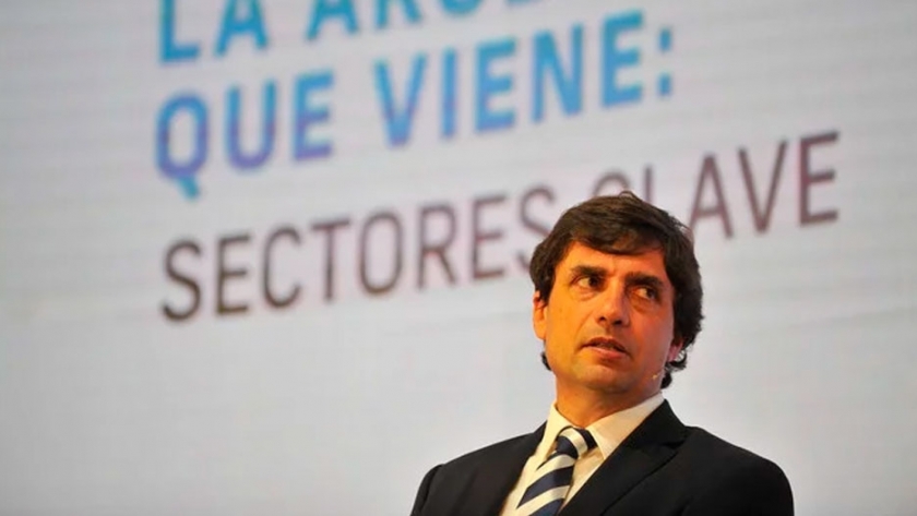 Lacunza sugirió reducir los costos laborales