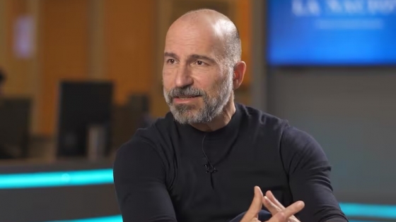 Dara Khosrowshahi refuerza la apuesta de Uber en Argentina con US$ 500 millones y el relanzamiento de Uber Eats