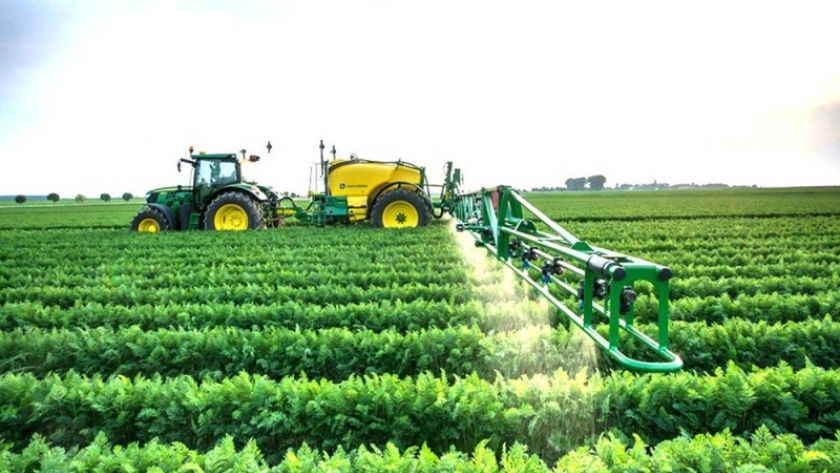 Prorrogaron hasta noviembre la regulación del uso de agroquímicos