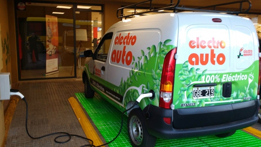 Misiones: desarrollan un kit para que cualquier auto pueda ser eléctrico