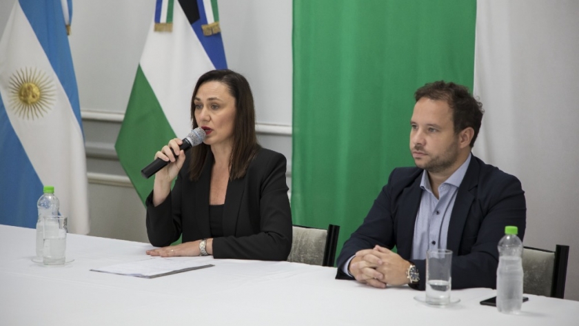 Vehículos, equipamiento y anuncios en Seguridad