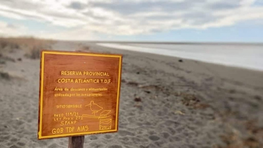 La Secretaría de Ambiente colocó cartelería indicativa de sitios sensibles en la Reserva Costa Atlántica