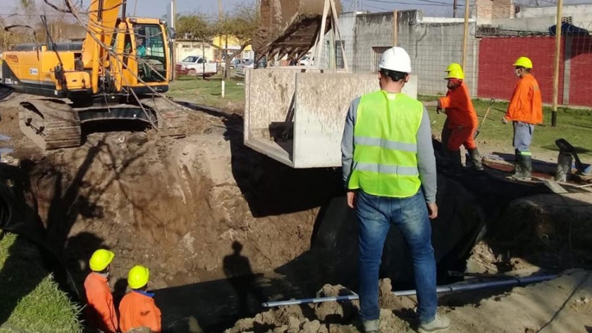 Santa Fe: el Ministerio de Obras Públicas reactivó las obras del Desagüe Pluvial Espora