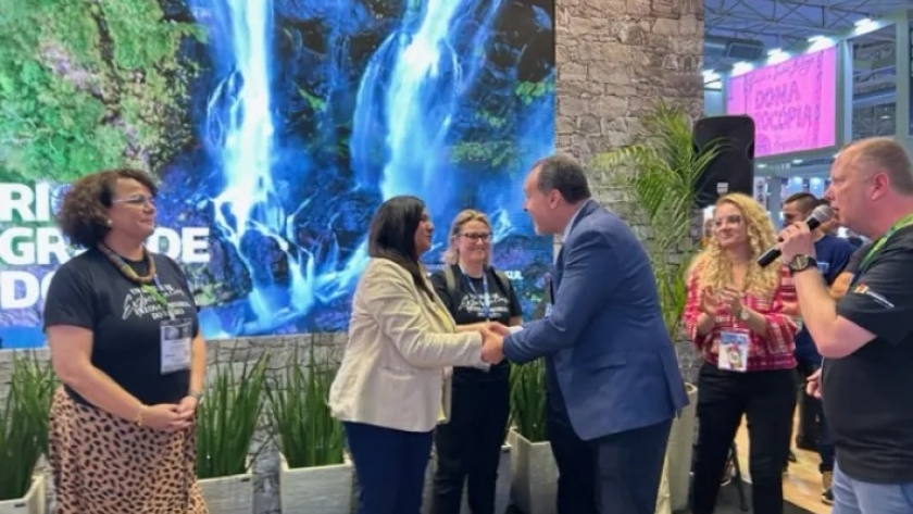 En el marco de FESTURIS, presentaron el producto turístico “Caminos da Costa do Río Uruguay”