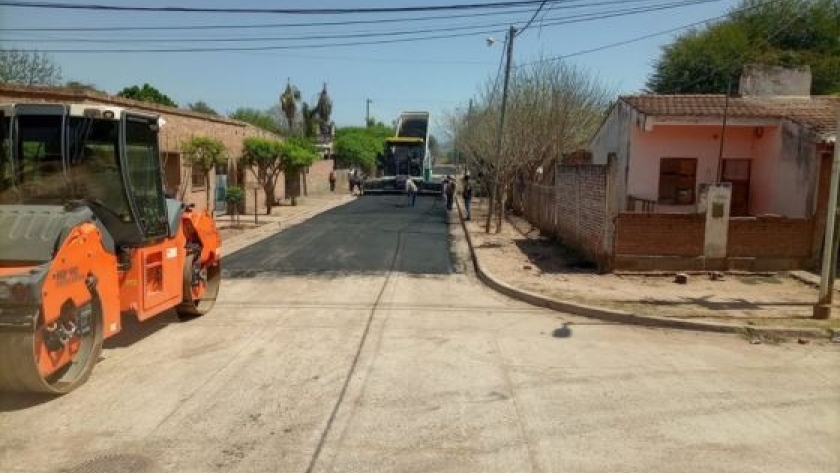 Infraestructura: Más viviendas, consorcios camineros, obras de pavimentación en el interior