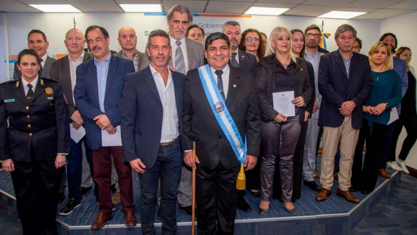 El gobernador interino de Tierra del Fuego nombró nuevos funcionarios