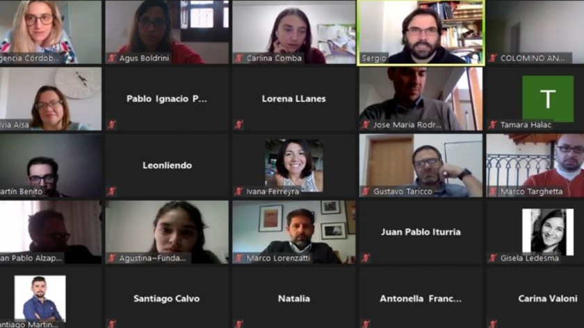 12 incubadoras de empresas colaboran y se capacitan