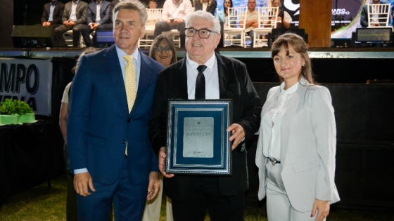 Gran Anuncio en Hermoso Campo: Gobernador Zdero Reactiva el Frigorífico y Entrega Títulos de Propiedad en el 85° Aniversario