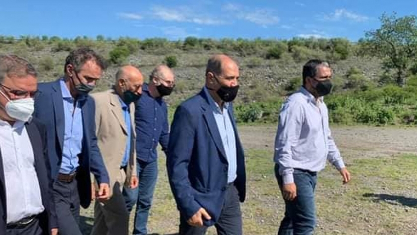 Visita del Ministro de Obras Públicas de la Nación Gabriel Katopodis en el Dique El Bolsón