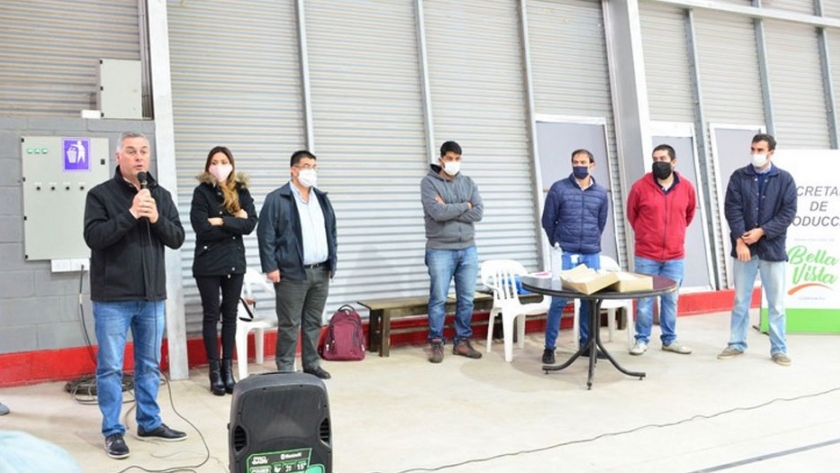 En Bella Vista se inició la entrega de subsidios a productores hortícolas alcanzados por la Emergencia Agropecuaria 2020