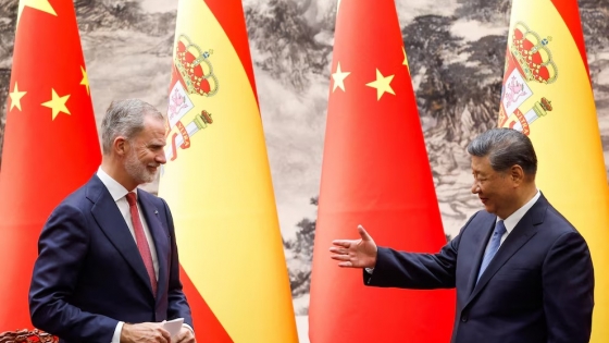 España fortalece su vínculo estratégico con China con diez acuerdos económicos y culturales durante la visita del rey Felipe VI