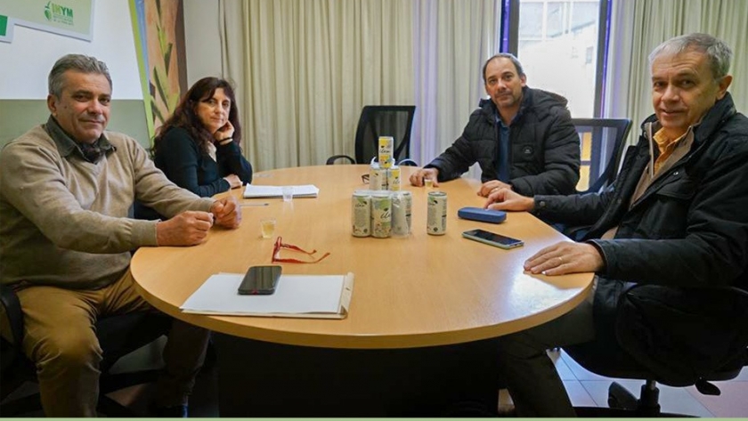 Presentaron al INYM una bebida a base de yerba mate destinada a la exportación