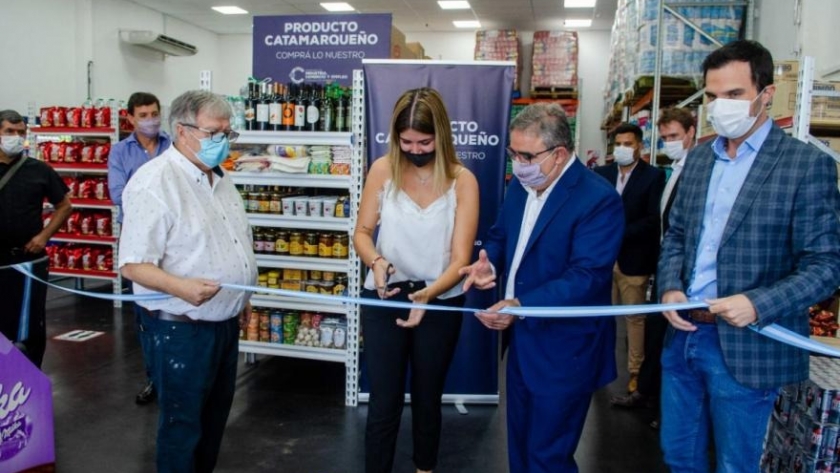 Nuevas góndolas con productos catamarqueños