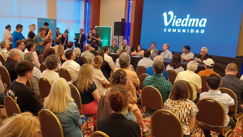 La Provincia acompañó la presentación de la temporada de verano en Viedma