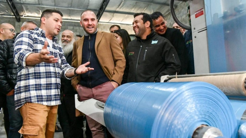 Martín Guzmán: “Buscamos fortalecer la construcción de un futuro en donde la economía popular tiene un rol importante”