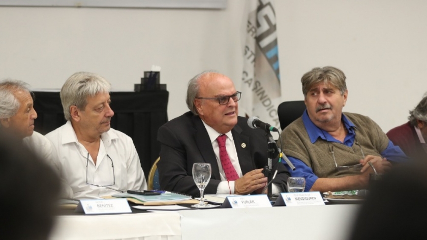 Sindicatos industriales firmaron un documento productivo para el desarrollo