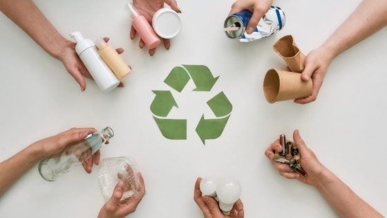 Rojas celebra el Día Mundial del Reciclaje con una feria, juegos y compromiso ambiental