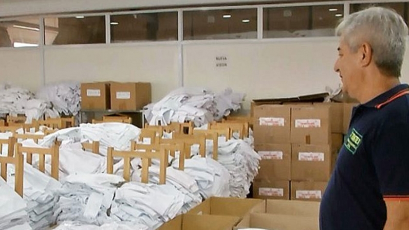 El Programa de Desarrollo Productivo Industrial del sector textil confeccionó mameluco especial para personal policial