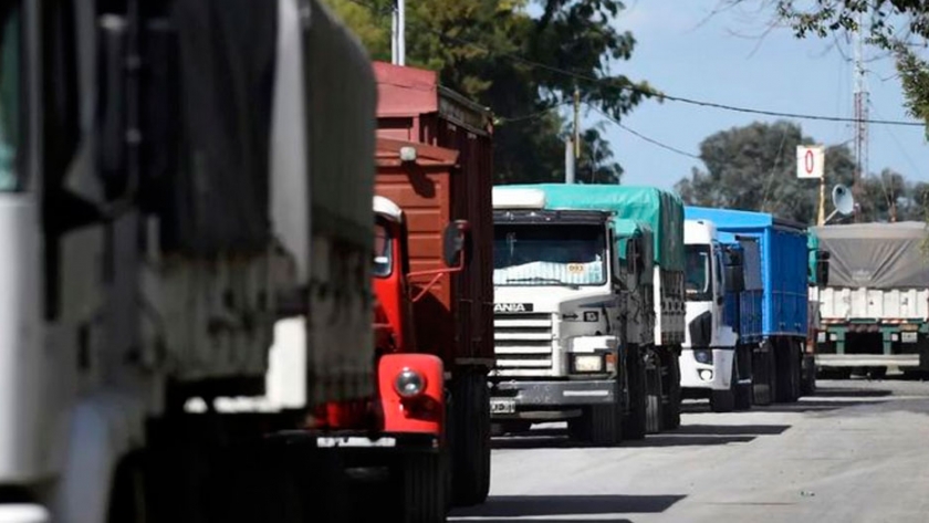 Casi 5 mil estaciones de servicio asistirán a transportistas