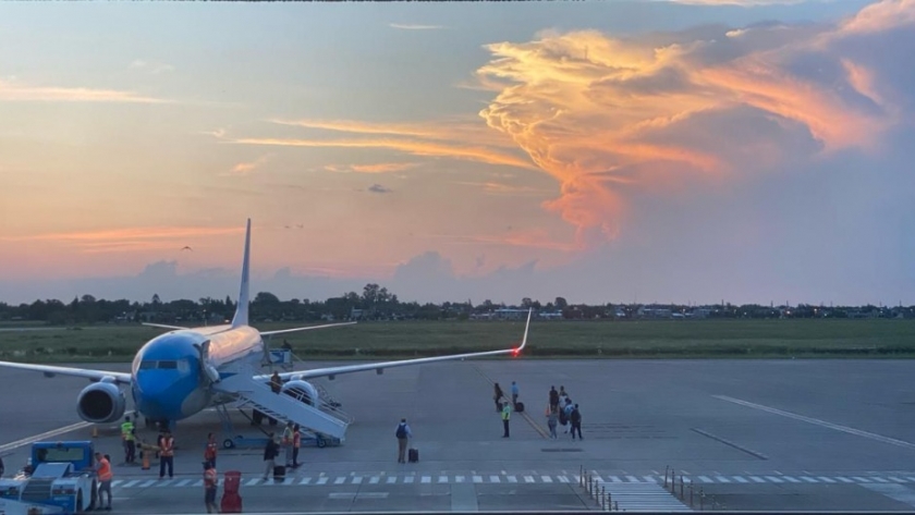 El Aeropuerto de Rosario recupera la conexión a Ezeiza