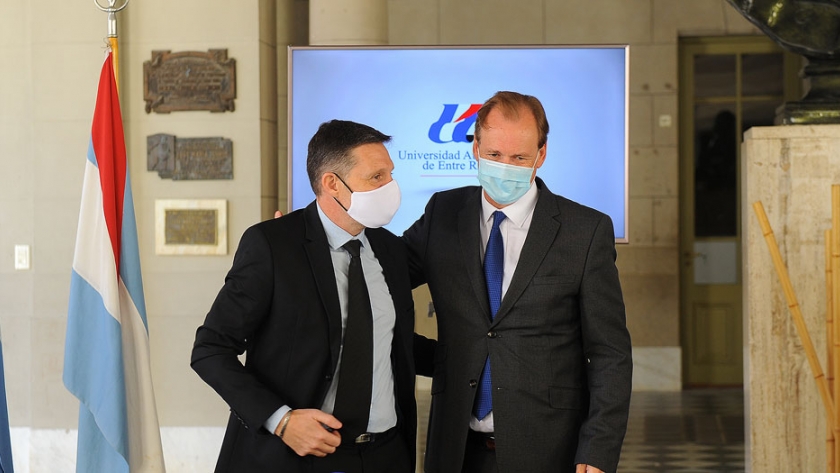 Bordet dijo que la Uader es "inversión en educación pública" y reiteró su compromiso con la institución