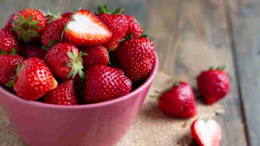 Identifican los factores de cultivo que obtienen fresas con mejores propiedades y sabor
