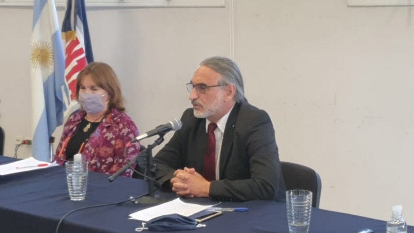 Basterra: "El INTA es la nave insignia para poner a la ciencia y la tecnología en el lugar que corresponde"