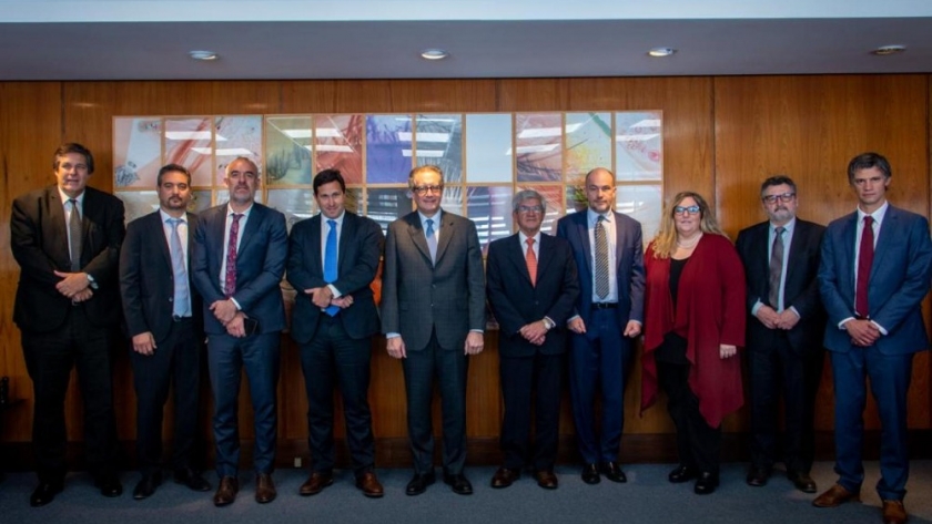 Argentina y Uruguay actualizan el Sistema de Pagos en Moneda Local para fortalecer el comercio bilateral