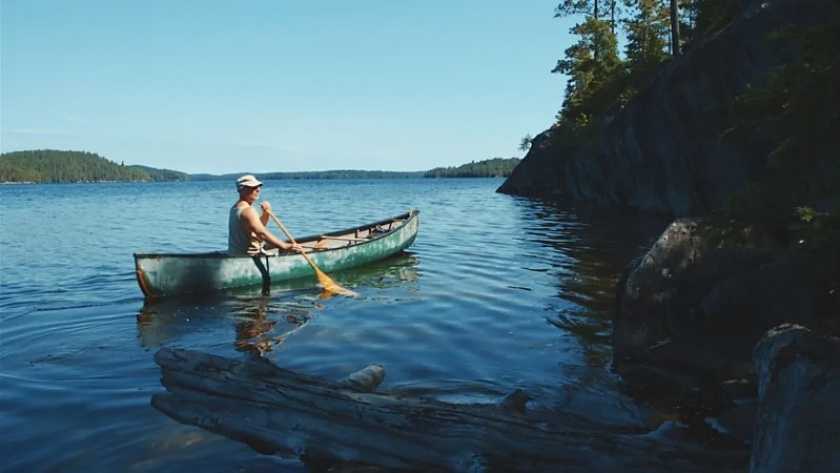 El sobreviviente Les Stroud te lleva a sus cinco mejores aventuras al aire libre en Canadá