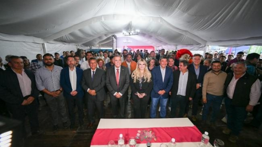 Jaldo encabezó la inauguración de la 13° edición de la Expo Lules Productivo