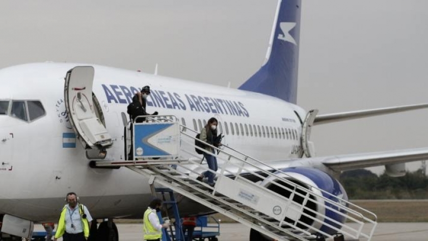 Tucumán recupera conectividad con dos vuelos semanales a Córdoba