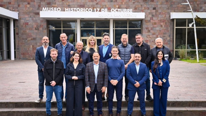 Quintela se reunió con la Liga de Intendentes y convocó fuertemente a trabajar por la unidad del peronismo