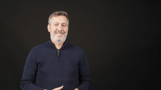 De perder todo a liderar 90 locales en tres países