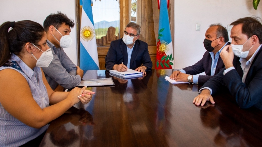 Raúl recibió al intendente Córdoba para analizar obras y el desarrollo productivo de Andalgalá
