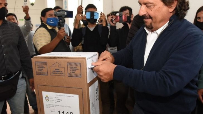”Es necesario un gran pacto social, dirigencial y político”, dijo Sáenz tras votar