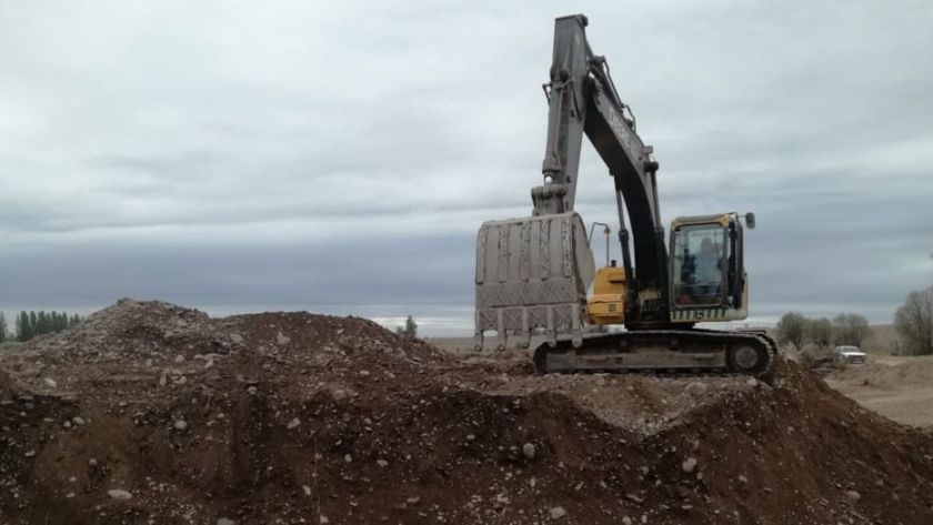 Irrigación sigue con la construcción del reservorio Ortega, en Maipú