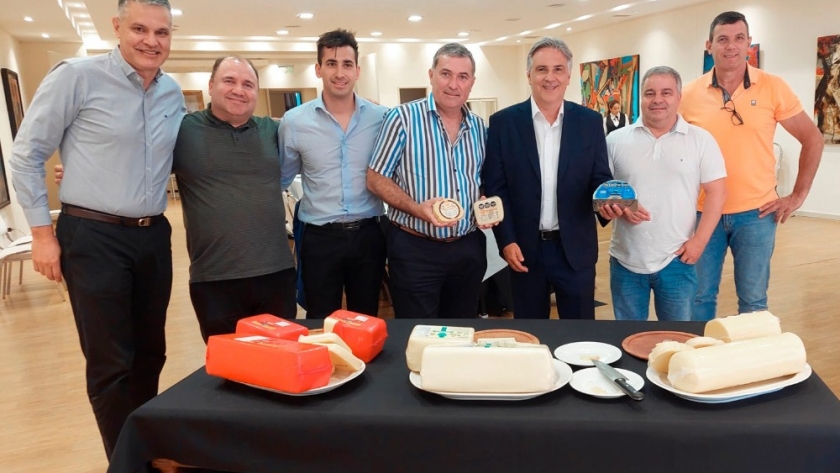 Llaryora se reunió con empresarios queseros de Córdoba y Brasil
